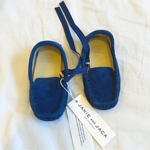 Suede driving shoes, never worn, dark blue , size 4 baby toddler